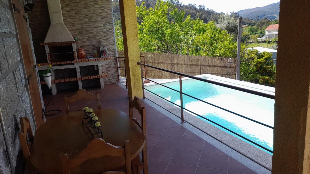 Casa Amarela Da Canicada فييرا دو مينهو المظهر الخارجي الصورة
